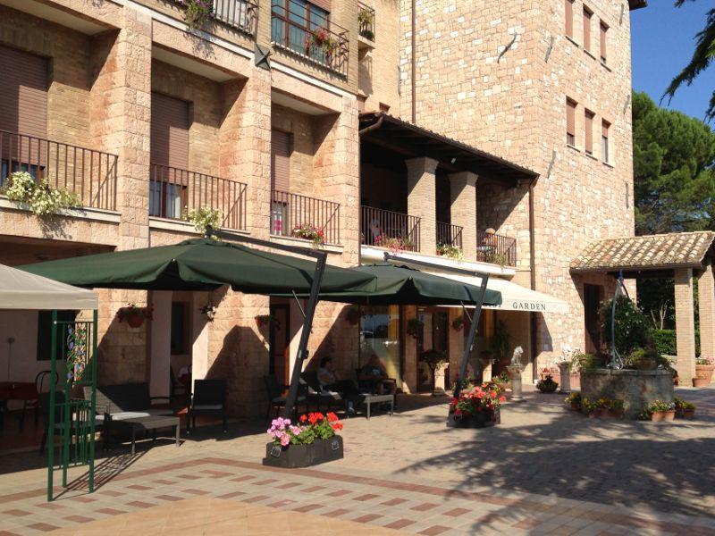 מלון Assisi Garden מראה חיצוני תמונה