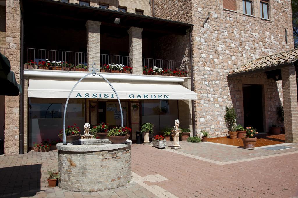 מלון Assisi Garden מראה חיצוני תמונה