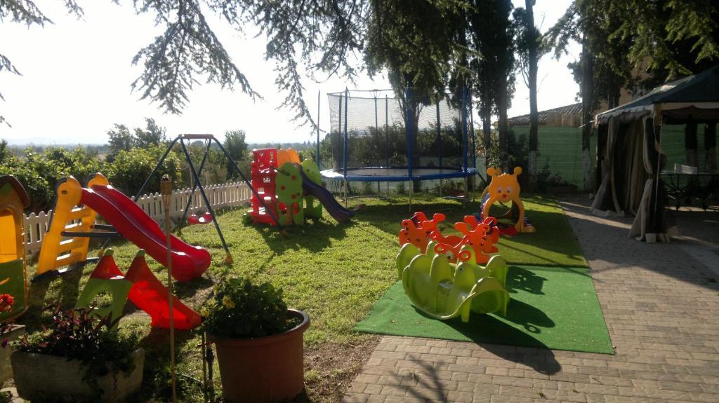מלון Assisi Garden מראה חיצוני תמונה